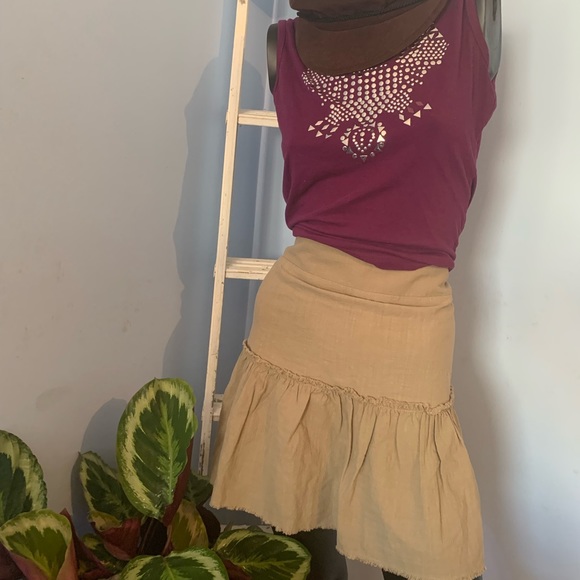 Dresses & Skirts - Nuinui mini skirt with tags attached